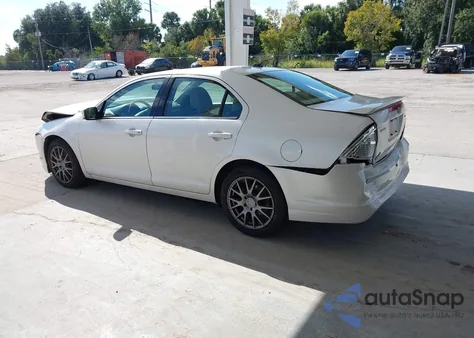 2010 Ford Fusion Se z USA, uszkodzony, nr VIN 3FAHP0HA5AR328467